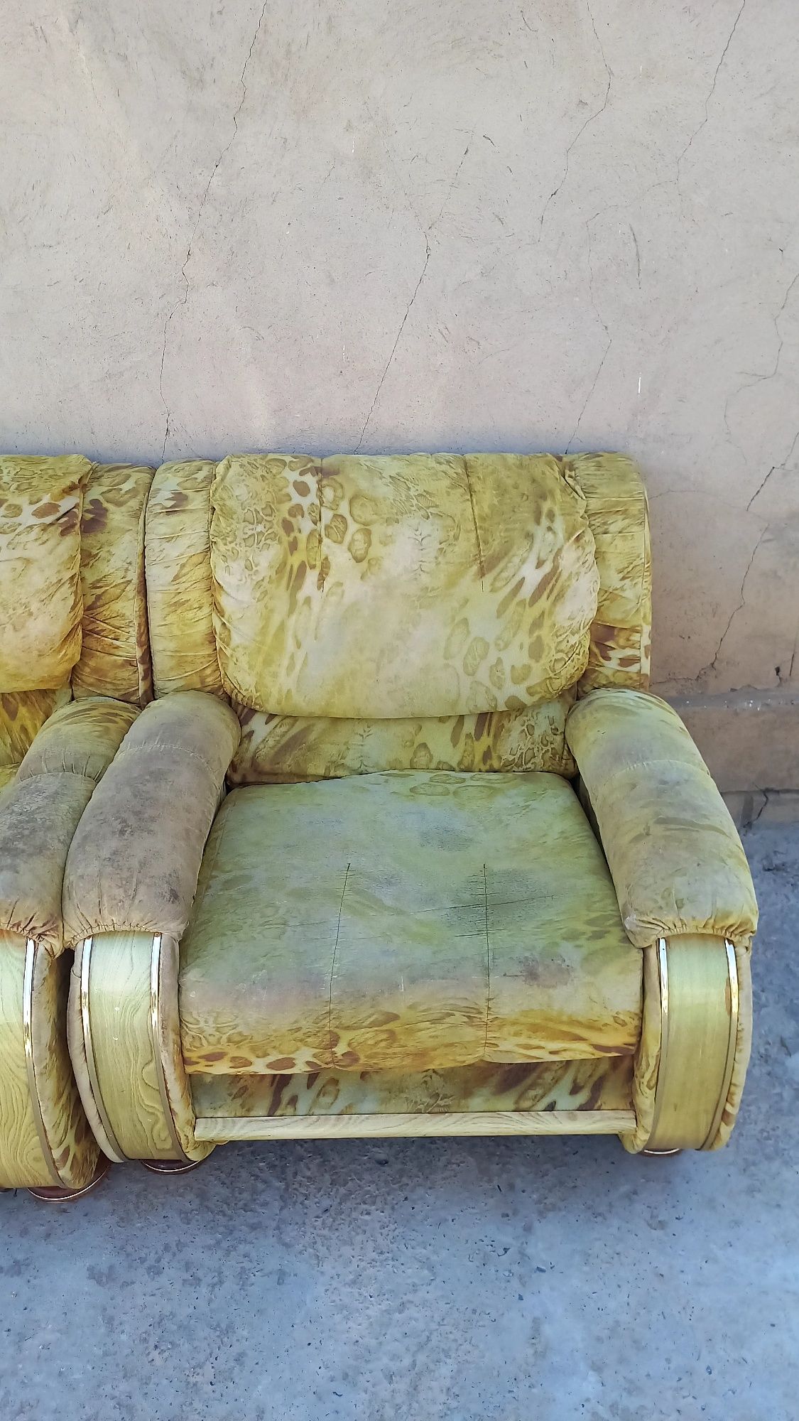 диван жағдай жақсы сатылады