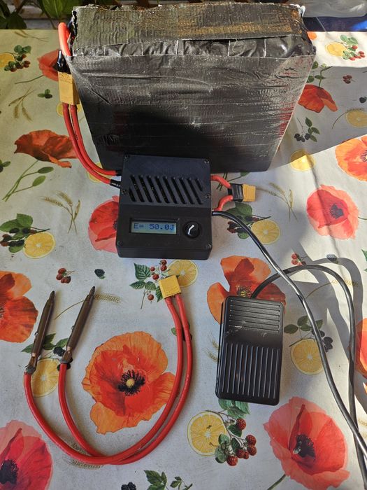 Spotwelder Sudura in puncte K-weld cu baterie LiPo 3S 100Ah