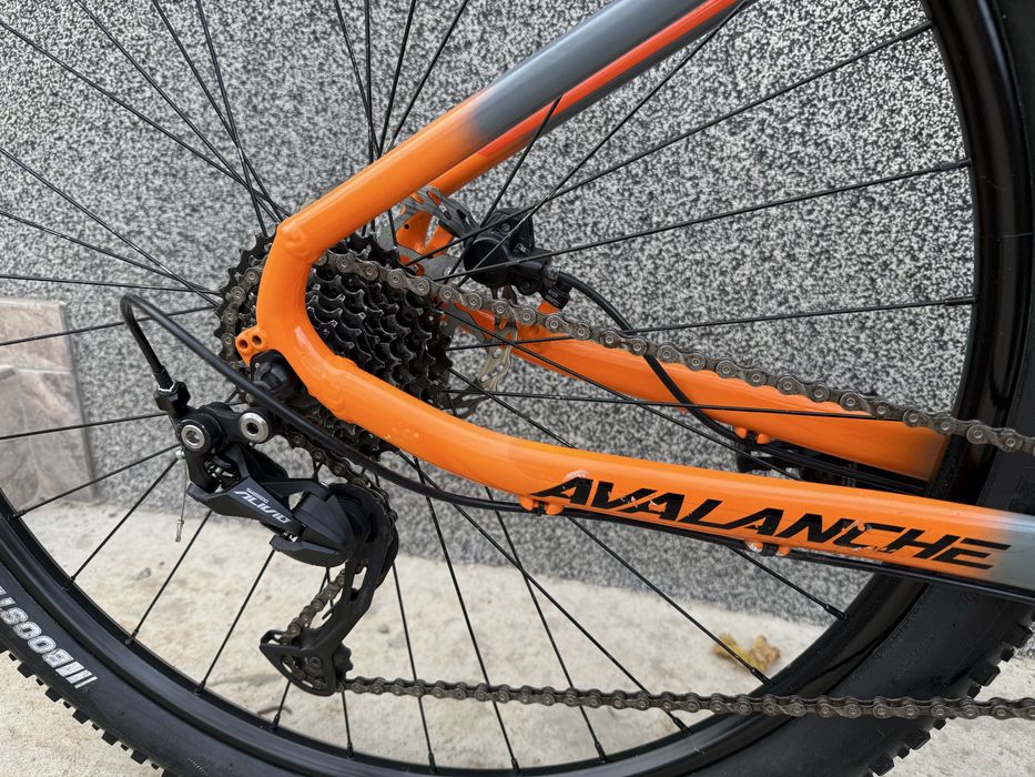 GT Avalanche 29 – алуминиев планински велосипед с хидравлични спирачки