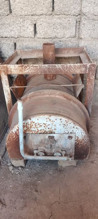 Газовая печь в баню + металлический бак