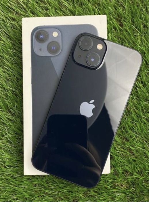 Скрочно продам айфон 13 256гиг батарея85%