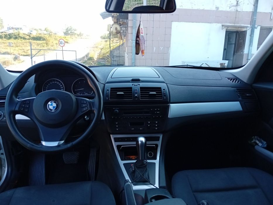 Vând BMW X3 2.0D în stare foarte bună de funcționare