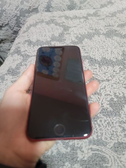 Iphone se 2020  holati ortacha