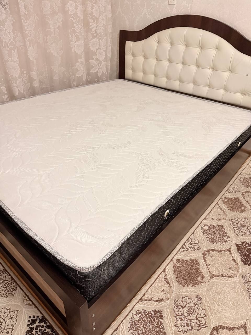 Matras kvadirat narxi 250 000 ming som