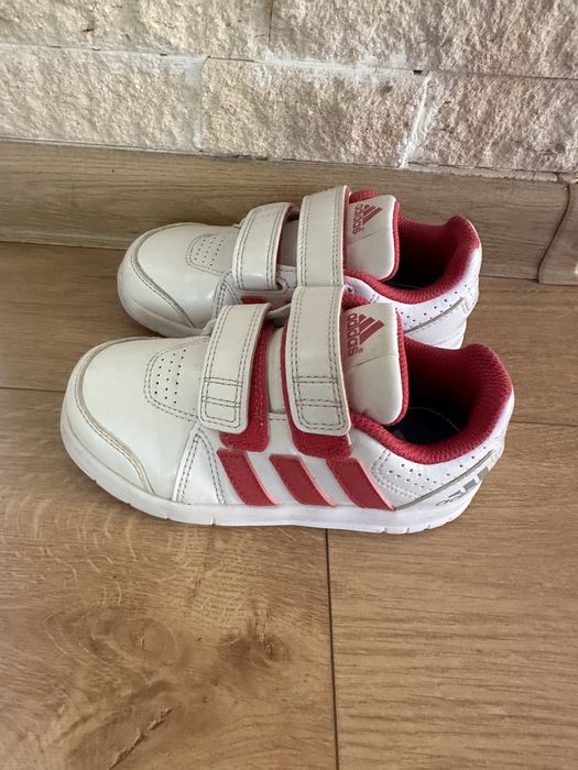 Adidasi copii marime 27