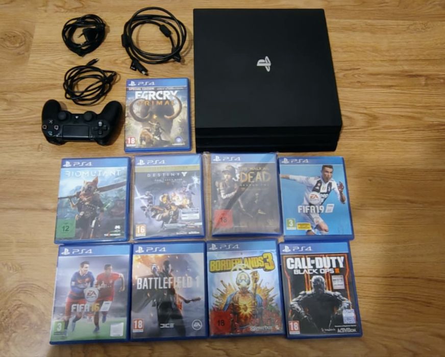 Playstation 4 Pro 1T cu jocuri