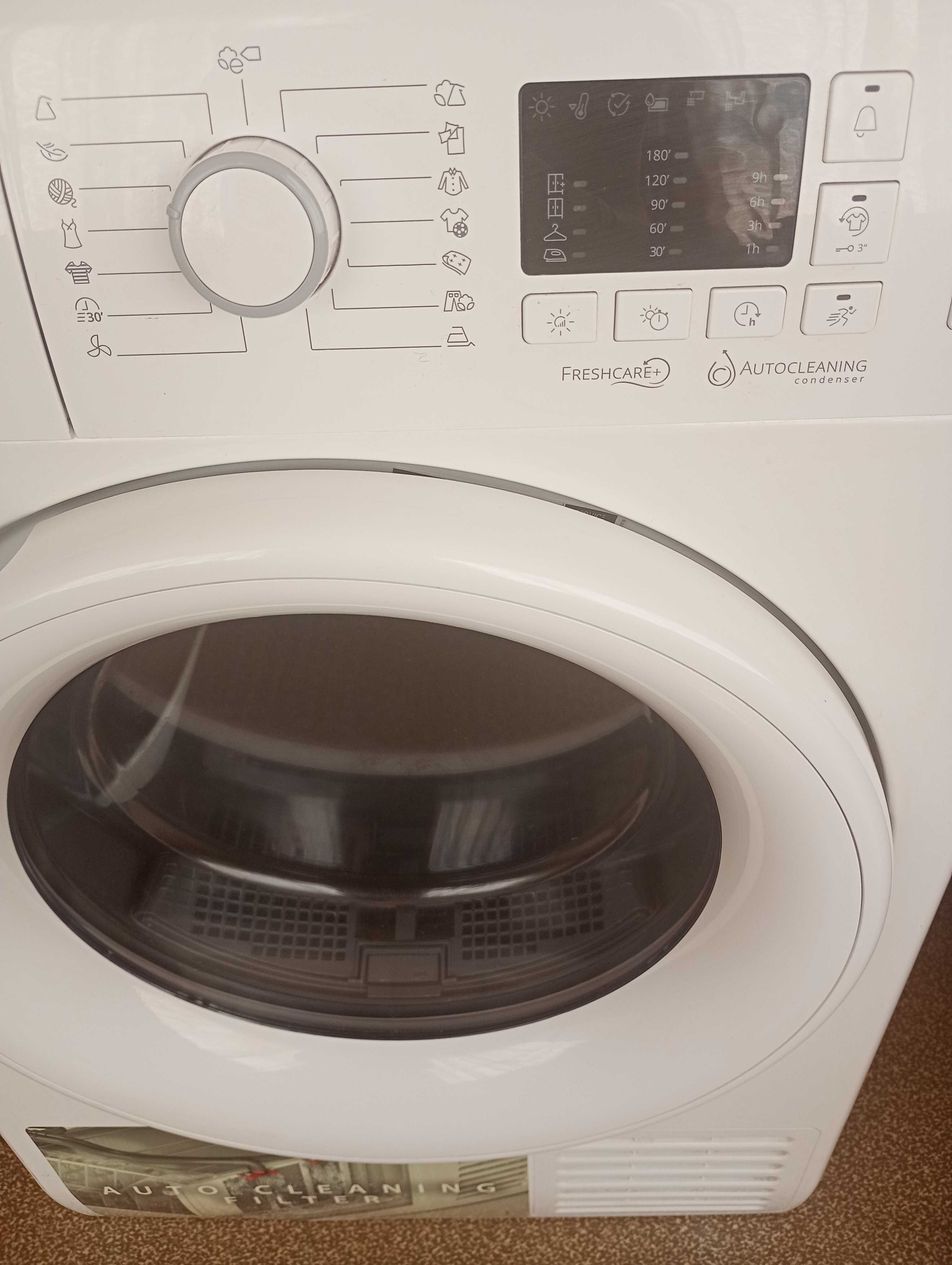 Сушилня за дрехи Whirlpool