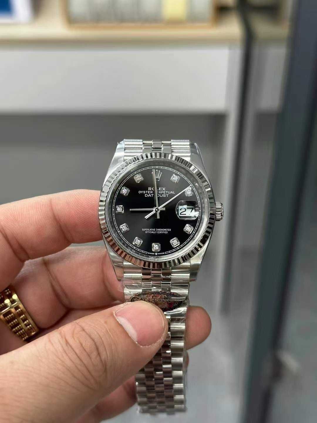 Часовници Rolex Datejust 41mm сребърен юбилей