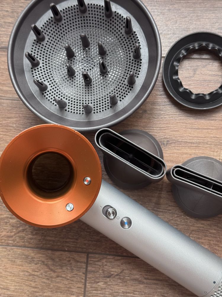 Фен Dyson Supersonic оригинал