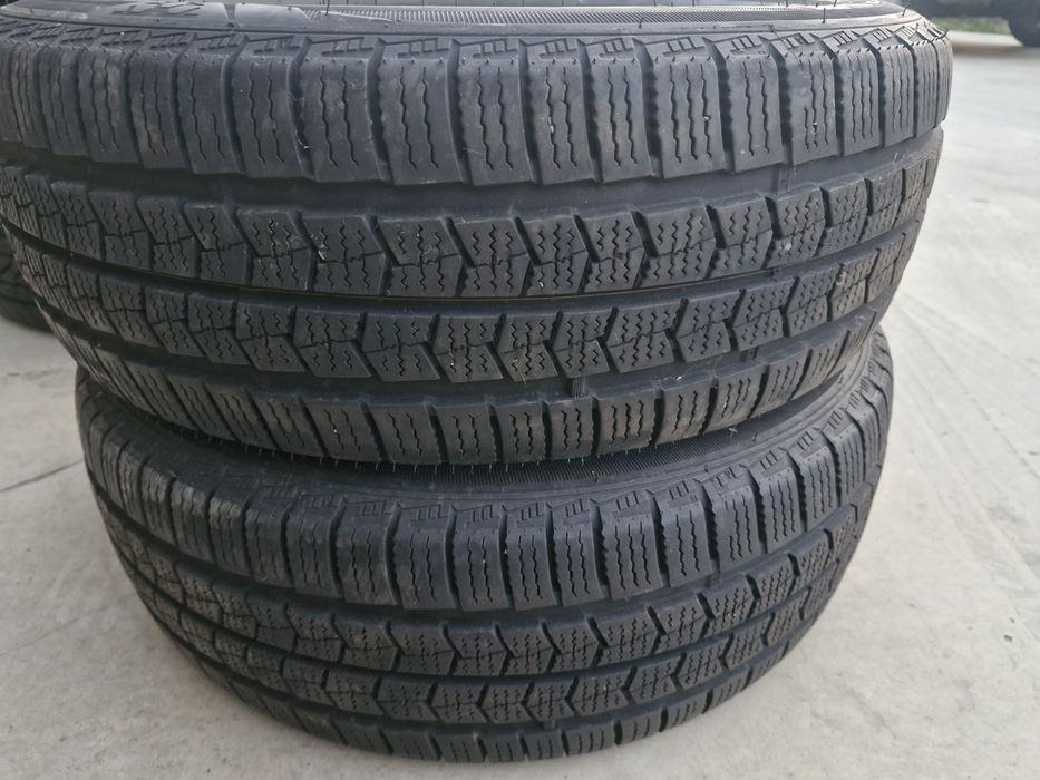 Anvelope iarna 16