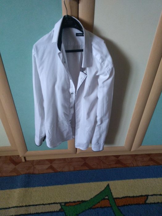 на мальчика.вещи все хорошии.цены договорные.