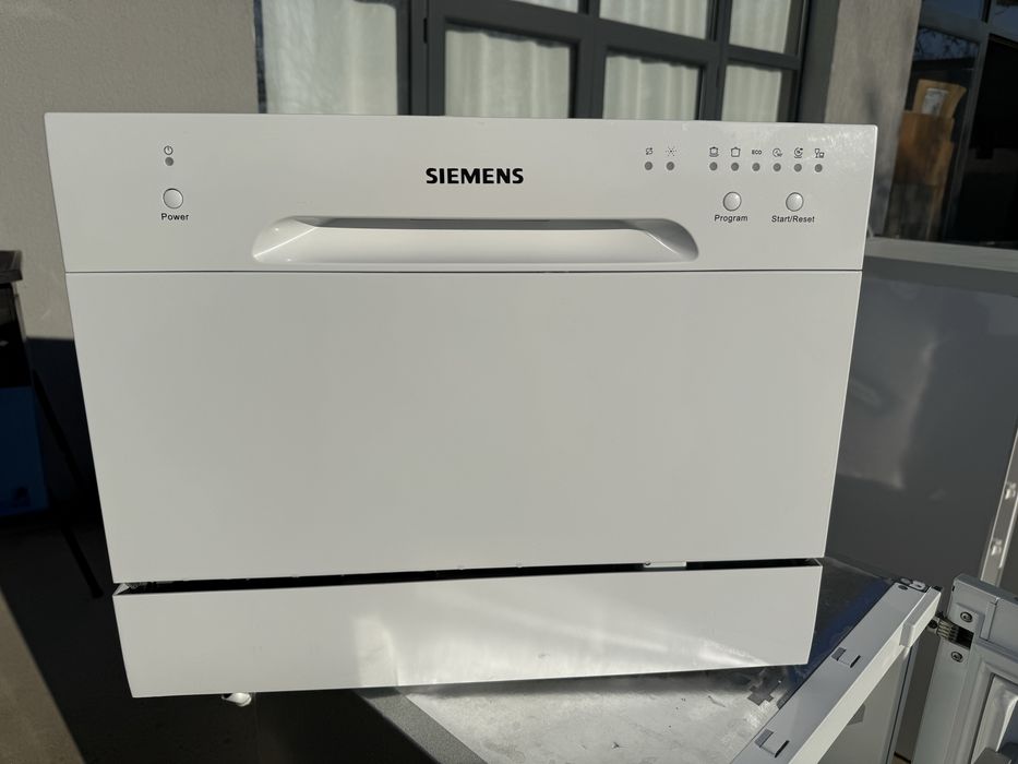 Малка съдомиялна кубче Siemens