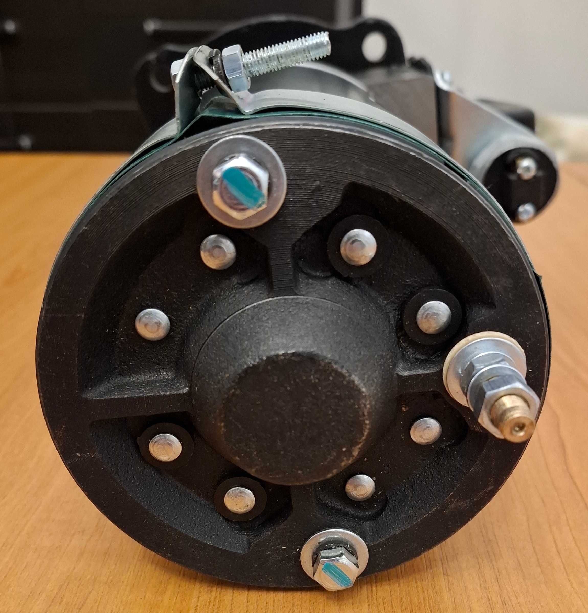 Electromotor tractor Ford Dexta, Super Dexta, model original cu maneta