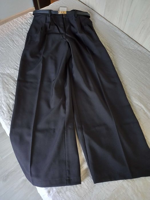 Черен панталон Shein с висока талия/размер М