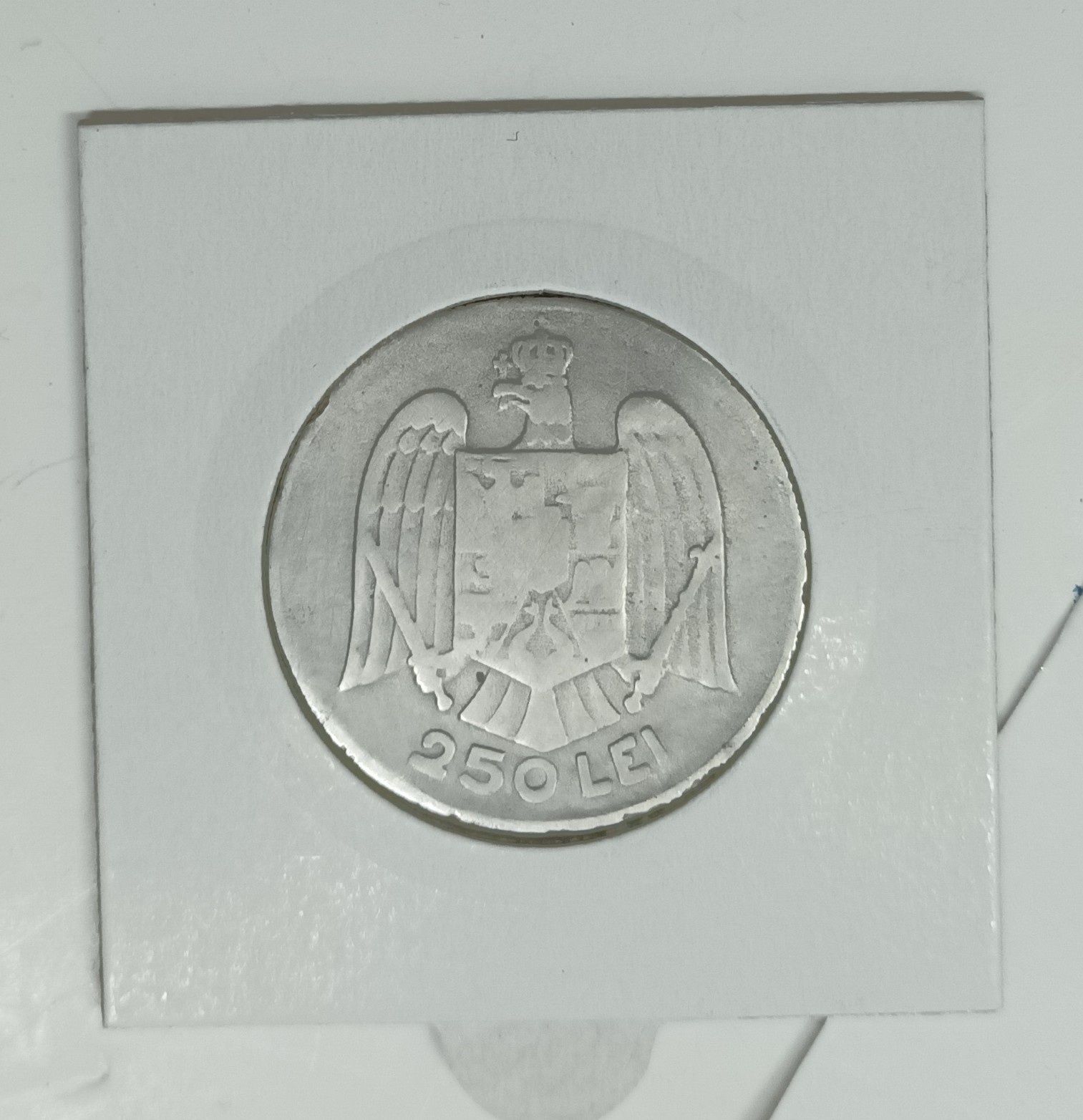Moneda de 250 lei