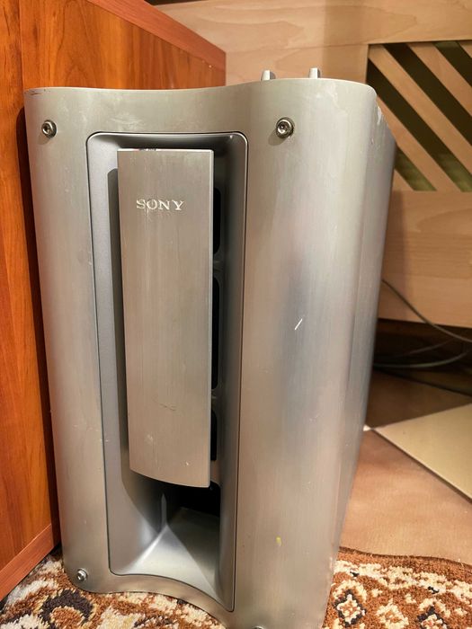 Аудио система Sony (без колоните)