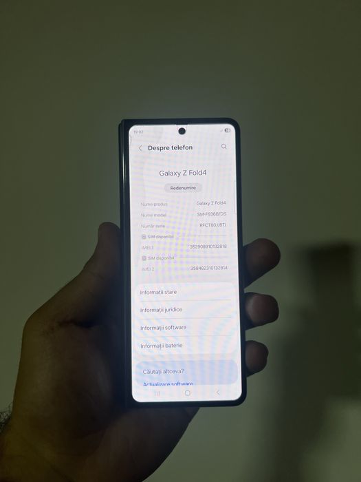 Samsung Galaxy Z Fold 4