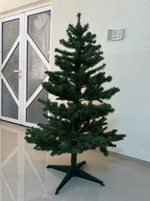 Brad articicial Craciun