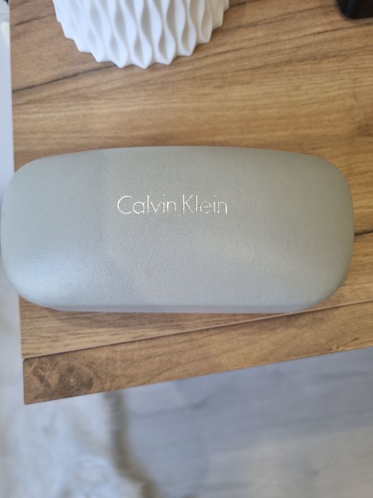 Дамски слънчеви очила Calvin klein