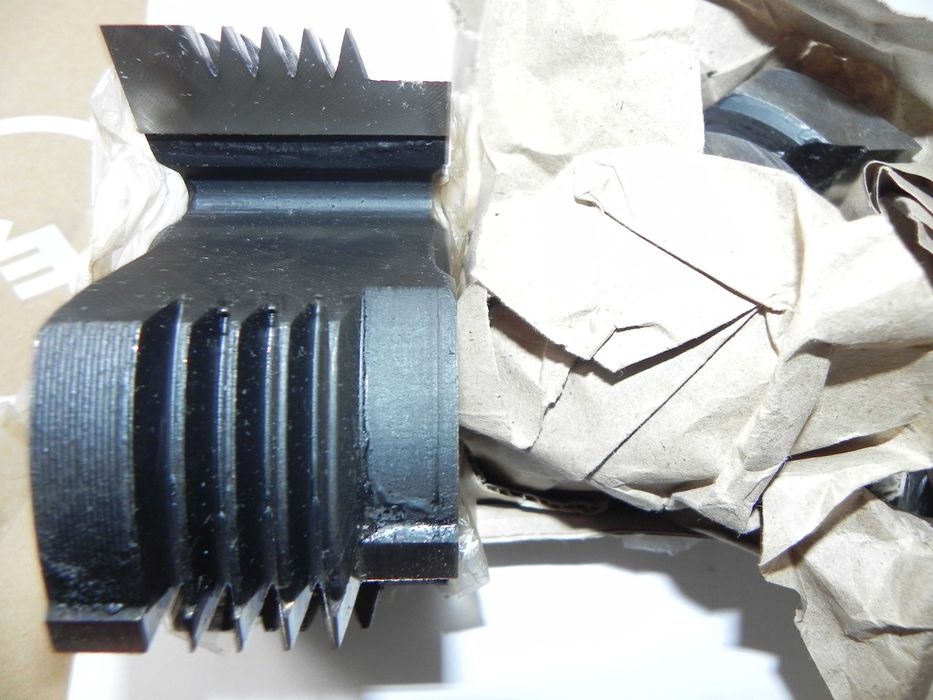 Freze freza cu zimti dinti colti pentru imbinari lemn diferite marimi