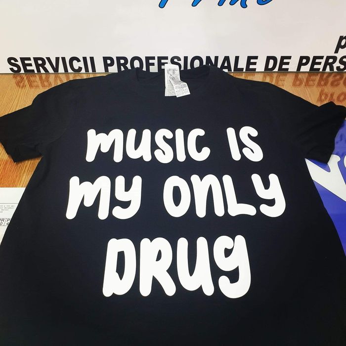 Tricou personalizat