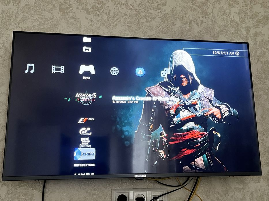 Продаётся PS3 Fat прошитая