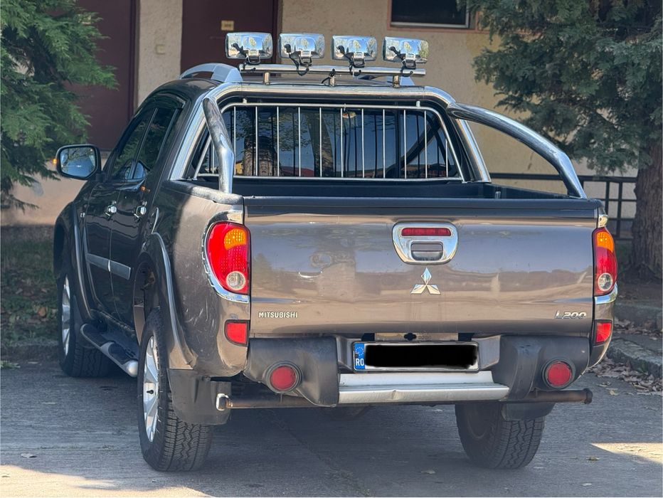 Vând l200 nu (ford ranger,toyota hilux,nissan navara,bt-50)