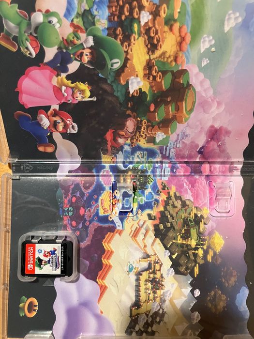 nintendo switch + SM Wonder, Kurby Forgotten Land, Luigi Mansion 3