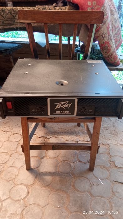 Усилитель звука Peavey CS 1400