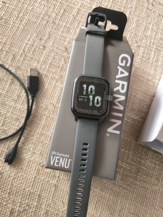 Vând Smartwatch Garmin Venu Sq2 (purtat o dată)