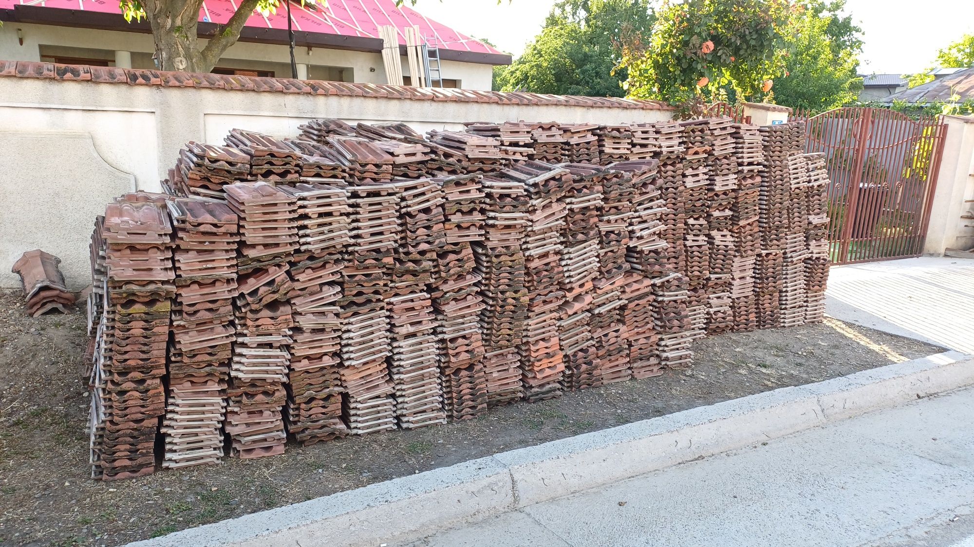 Tigla ceramica CARS TARNAVENI
