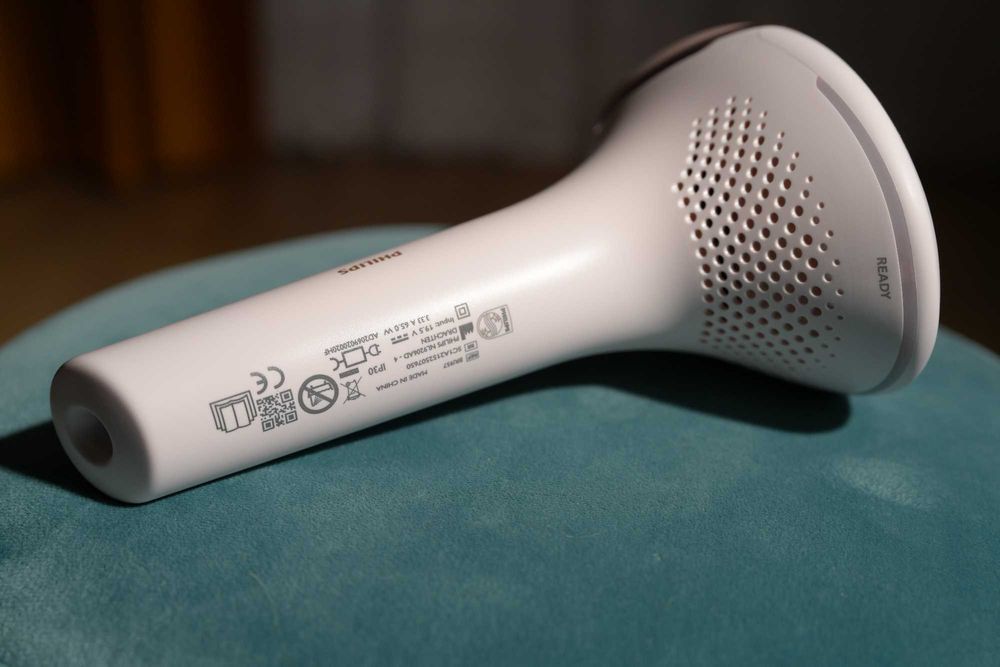 Epilator IPL termen lung PHILIPS Lumea Seria 9000 BRI957/00