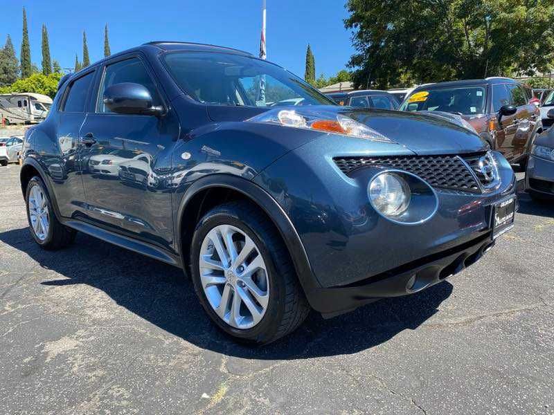 Dezmembrez Nissan Juke 2012 Benzina si Diesel.