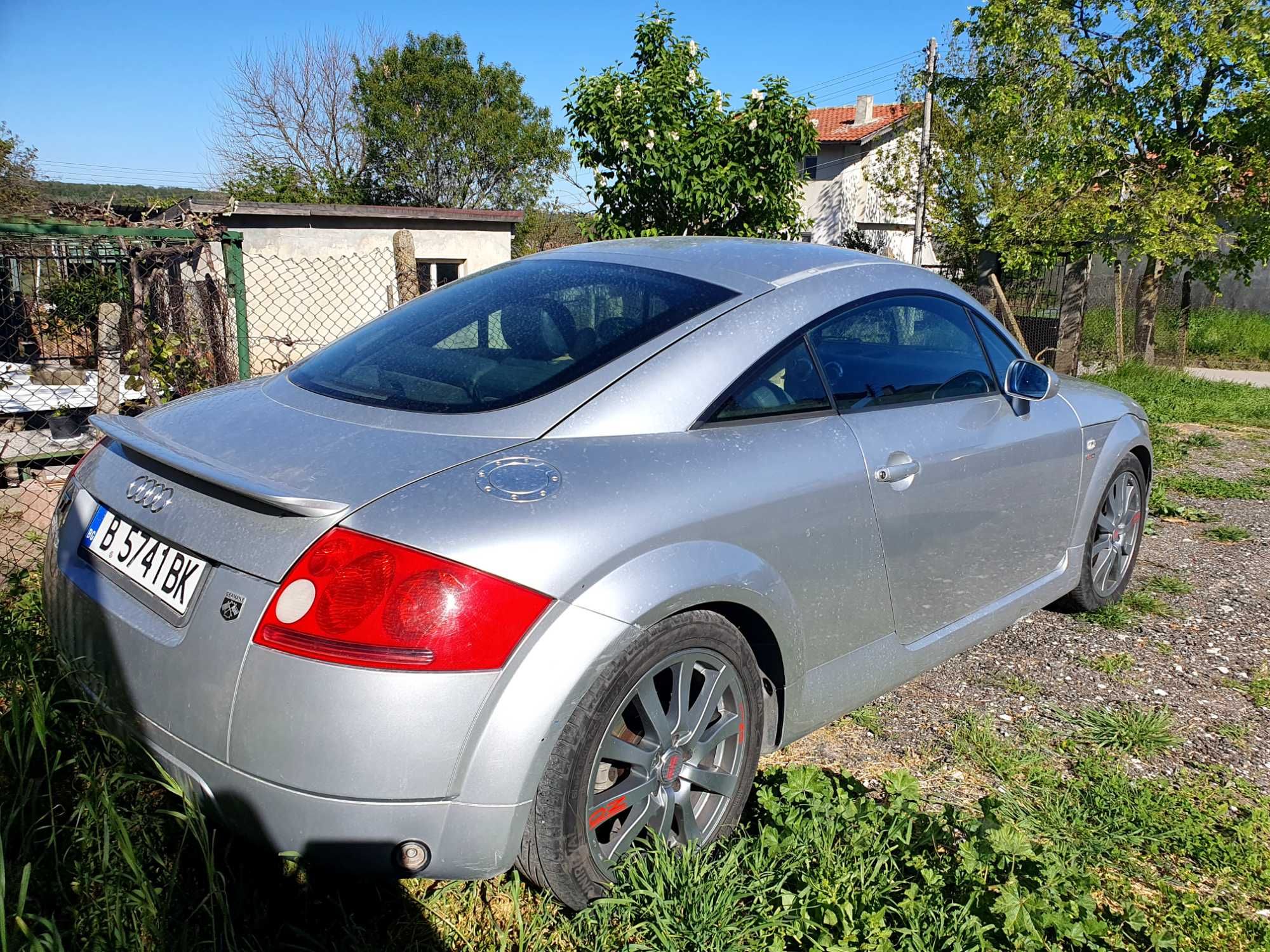 ПродавамAudi Tt газ