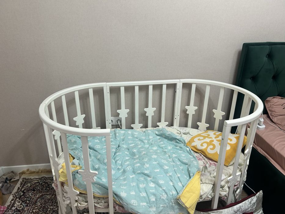 Продам кровать детскую