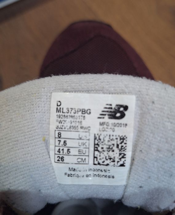 Adidasi New Balance 373 marime 41.5