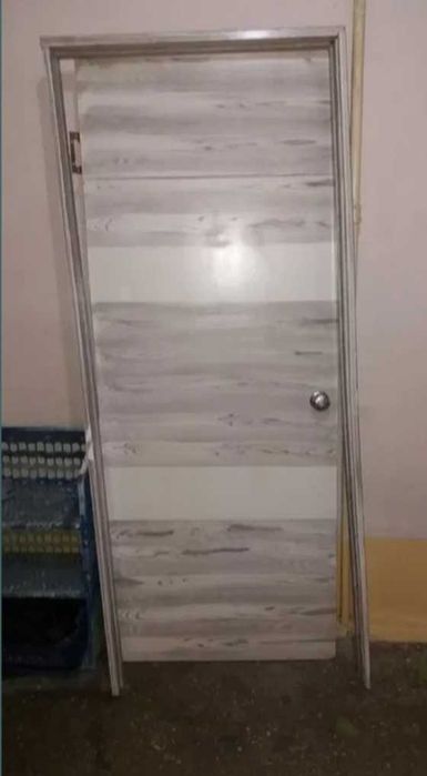 Дверь Eshik
 комплект
 Возм Доставка