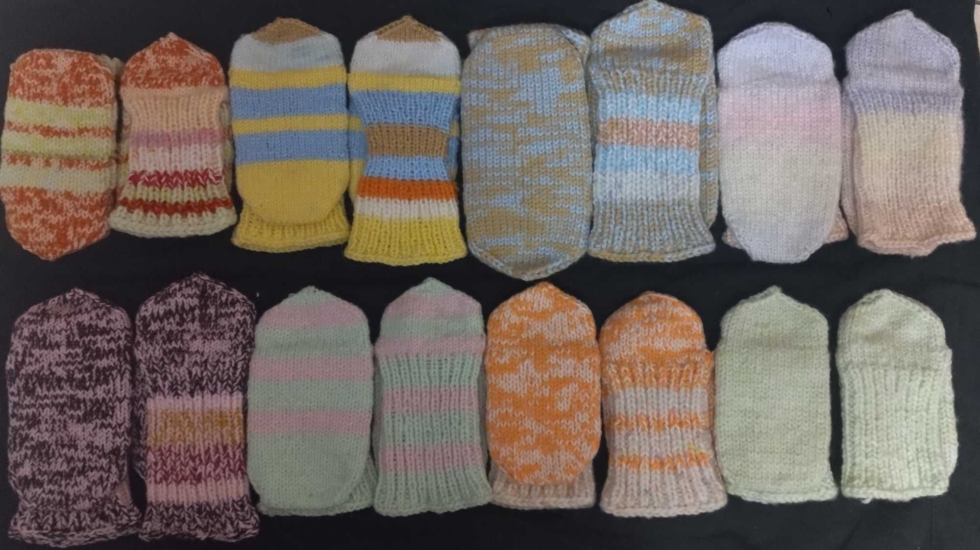 Плетени чорапки и терлици