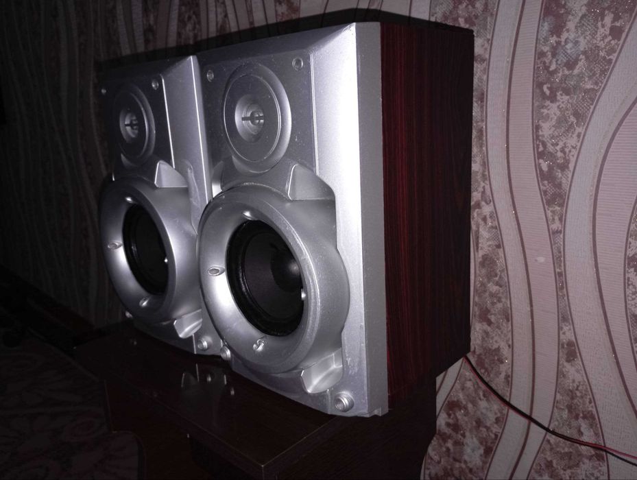 калонки   от музыкального  центра ЛЖ 1400  ват