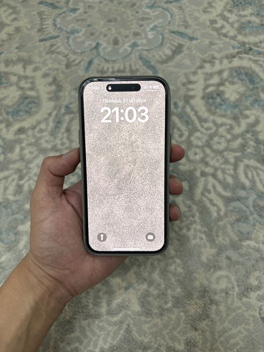 Iphone 15 128gb в отличном состоянии
