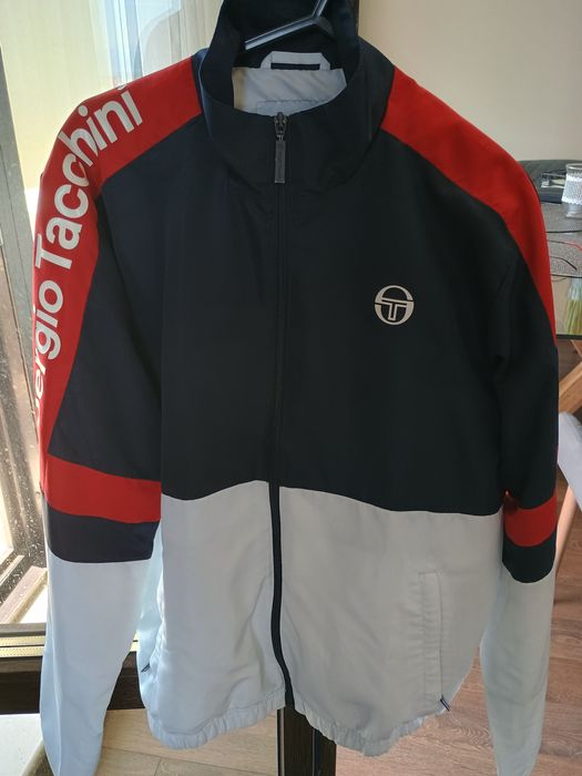 Анцунг Sergio Tacchini