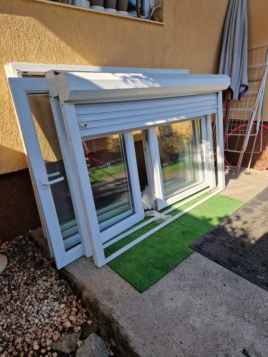 Vand 2 buc tâmplărie PVC TROCAL cu rulou