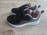 Skechers marimea 29/30 cu sireturi