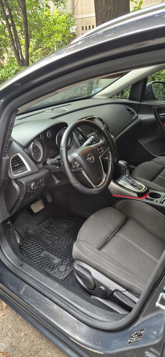 Opel Astra J 2015