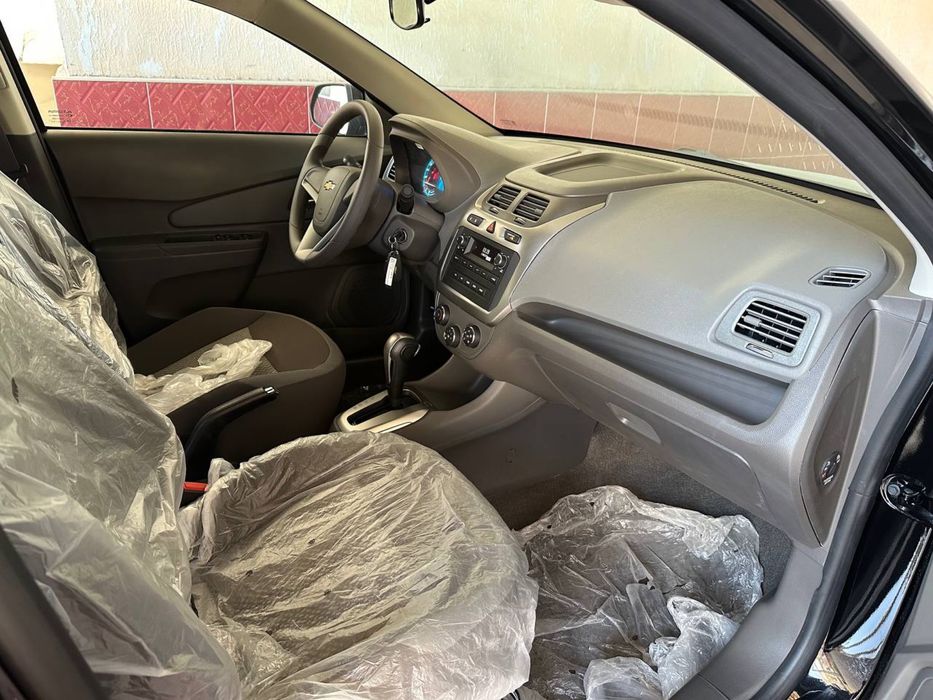 Абсолютно новый Кобальт Миднайт с Автосалона