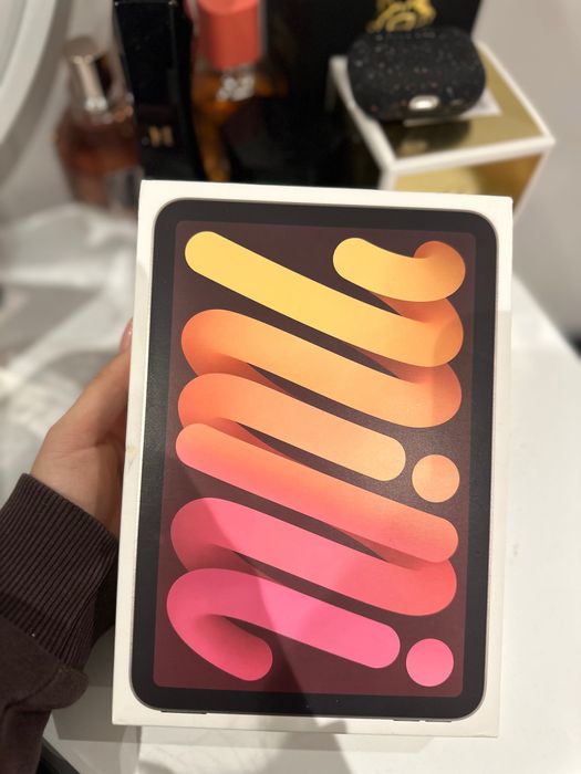 iPad mini ( A17 Pro ) Wi-Fi