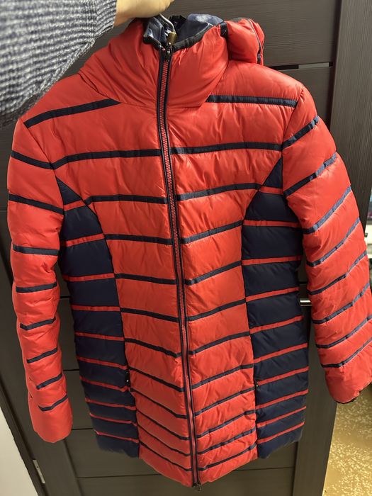 Продам женскую зимнюю куртку