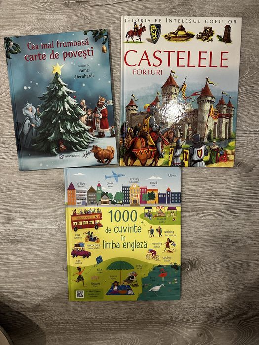 Lot 3 carti cartonate, aproape noi