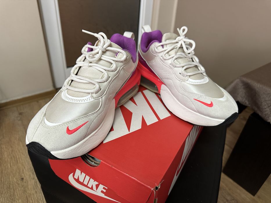 Обувки nike, calvin klein, liu jo