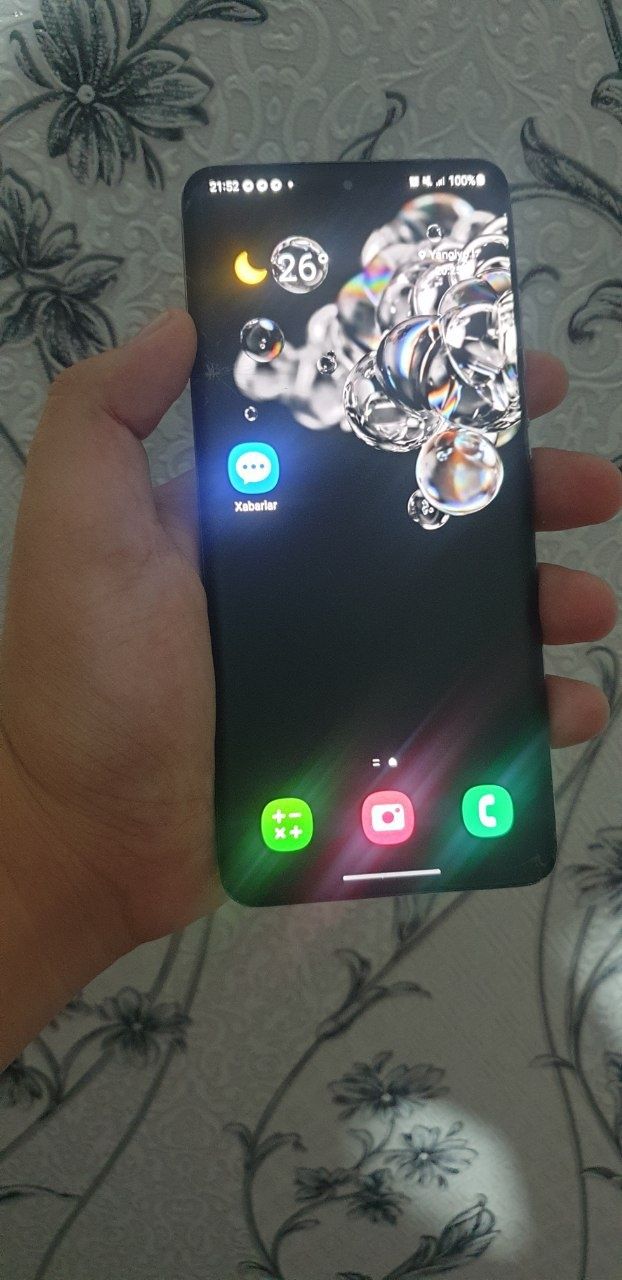 Samsung Galaxy S20 plus